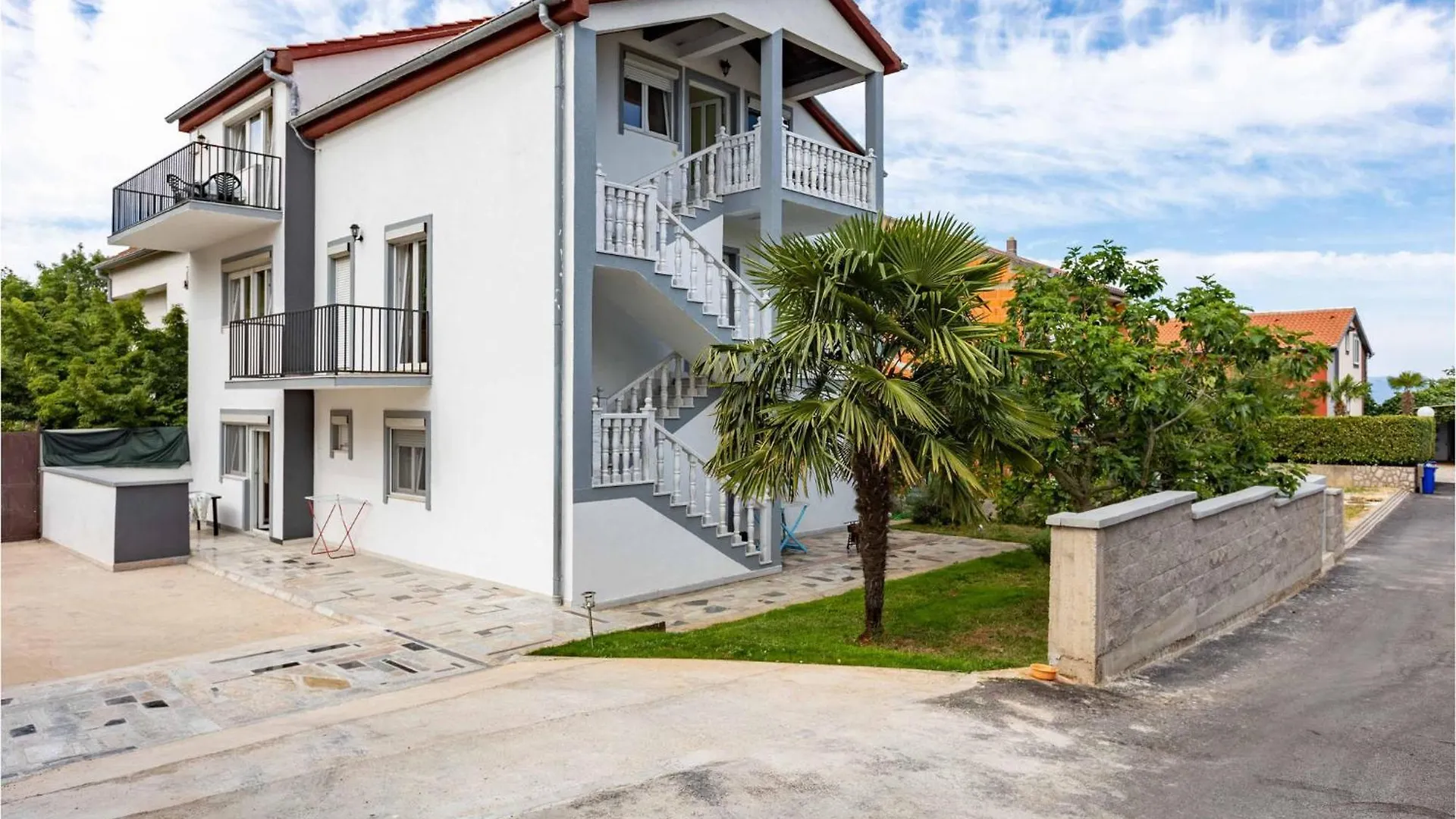 1 Bedroom Awesome Apartment In Marsici Sveti Vid-Miholjice
