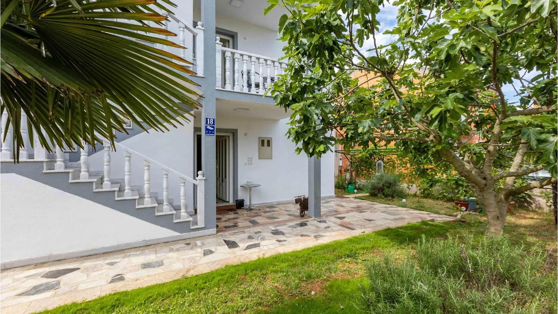 1 Bedroom Awesome Apartment In Marsici Sveti Vid-Miholjice Croatia